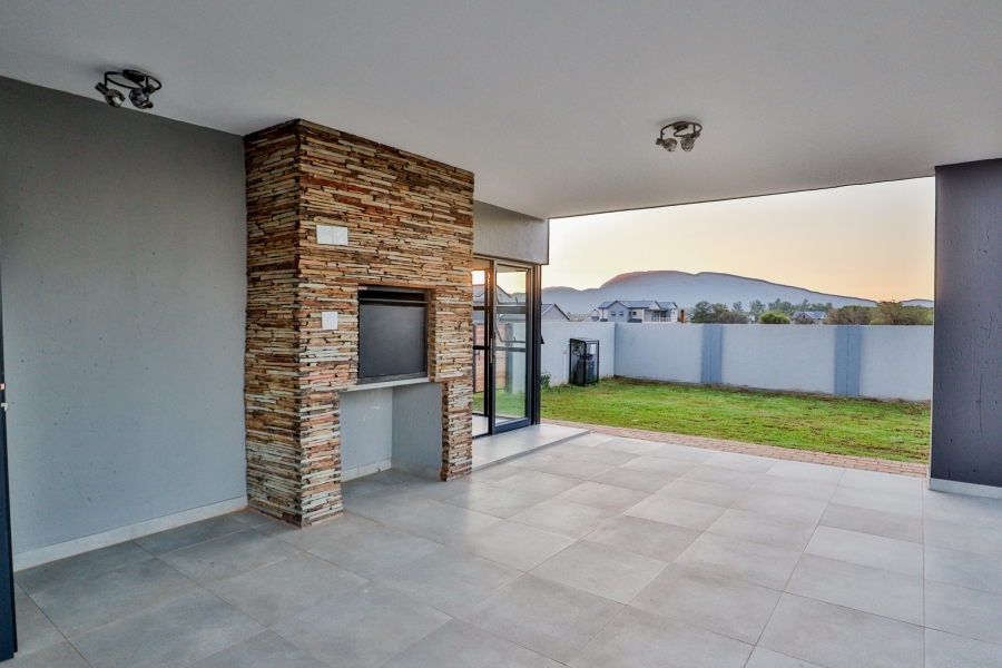 4 Bedroom Property for Sale in Hartbeespoort North West